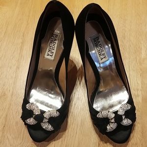 Badgley Mischka Jeweled pump